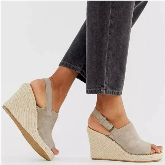 Toms Monica Suede Espadrille Slingback Wedge Sandals Desert Taupe EUC Womens 9.5 - Picture 1 of 10